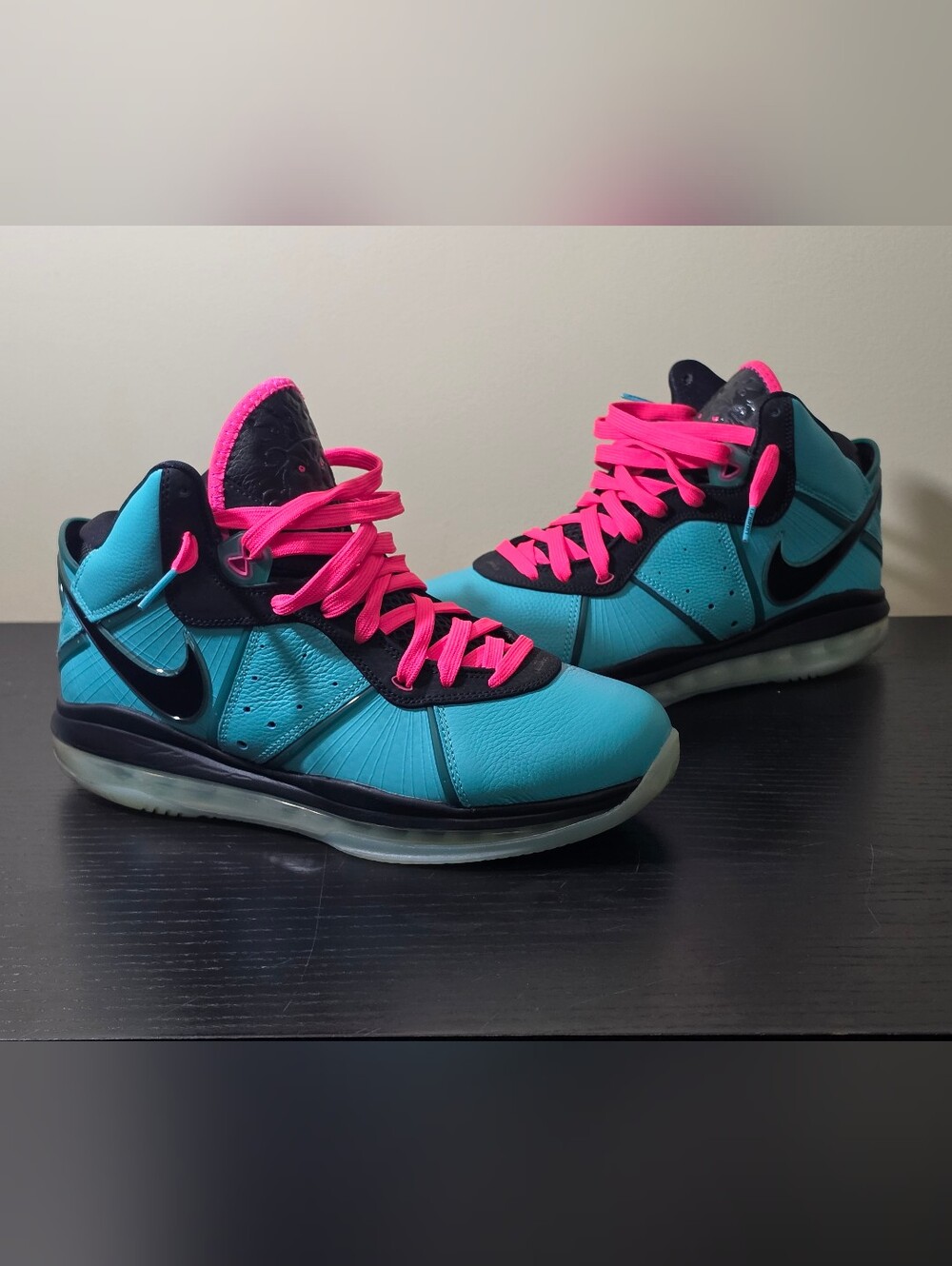 Nike Lebron VIII QS South Beaches High-Top Sneakers with Hot Pink Laces
